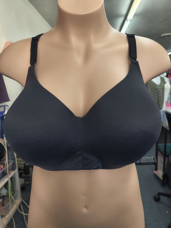 44DDD Torrid black lightly lined wireless bra