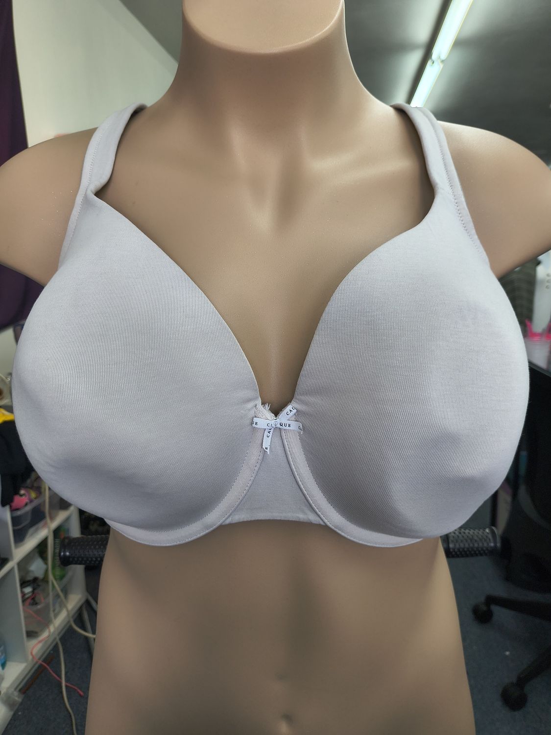 46DD Cacique light gray lightly lined full coverage underwire bra