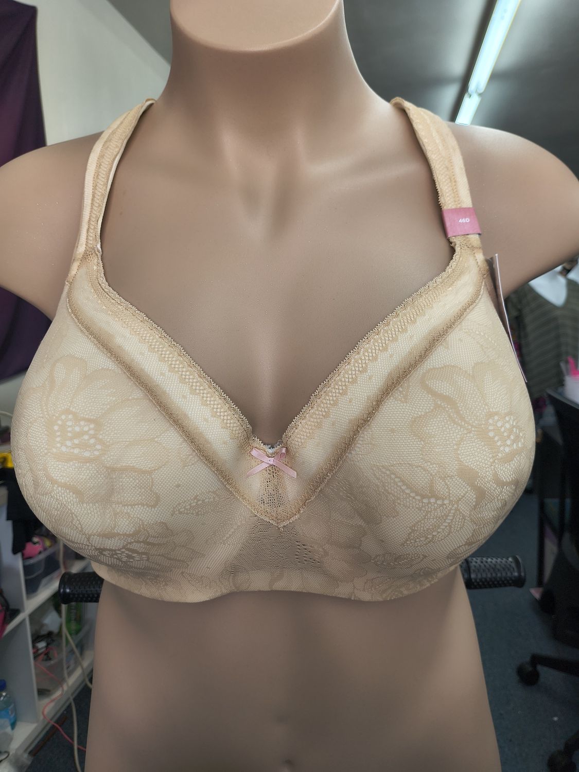 46D Cacique NWT nude lightly lined lace balconette underwire bra