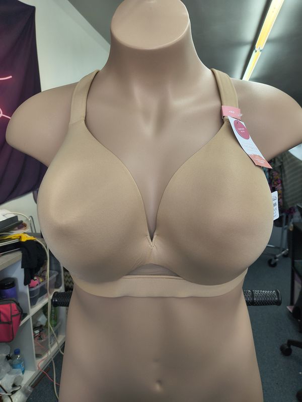 46D Cacique NWT nude lightly lined plunge underwire bra