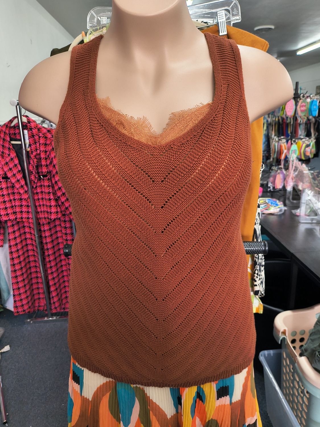 XXL Isela rust sweater tank top