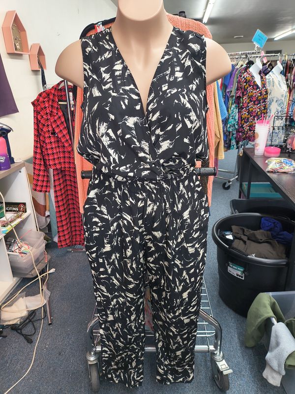 XL One Clothing black and tan tapered leg jumpsuit