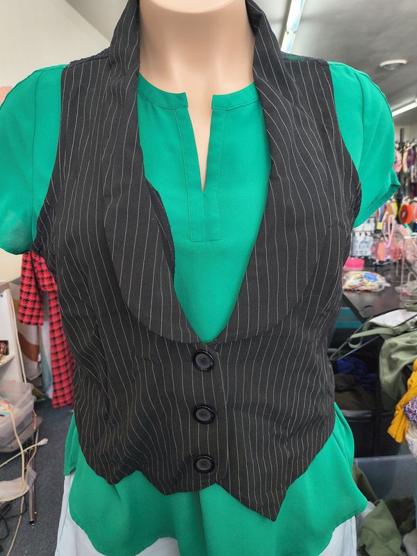 XL Nikki Mae black striped crop vest with lace back