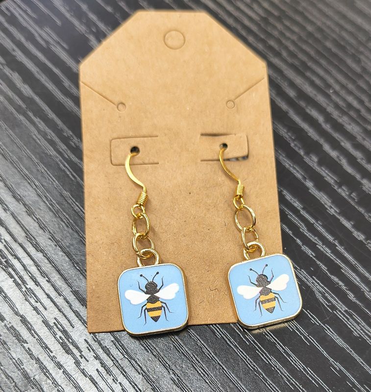 Handmade earrings gold metal square bees