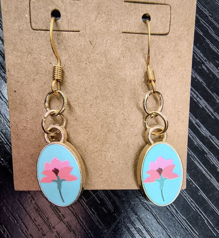 Pink and blue flower handmade earring on gold metal