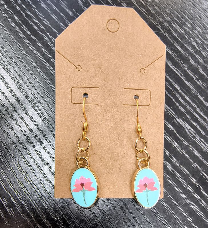 Pink and blue flower handmade earring on gold metal