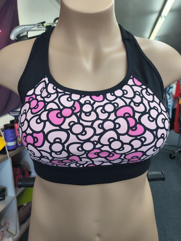 1x Hello Kitty Torrid bow print sports bra