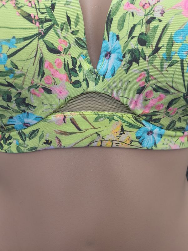 44C Cacique lightly lined plunge bra green floral bees