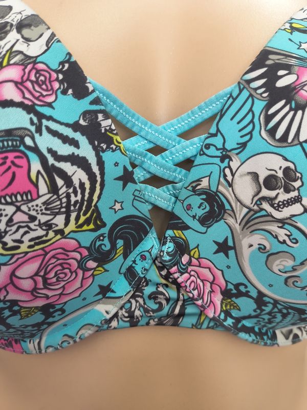 46DDD Torrid pushup plunge tattoo print bra