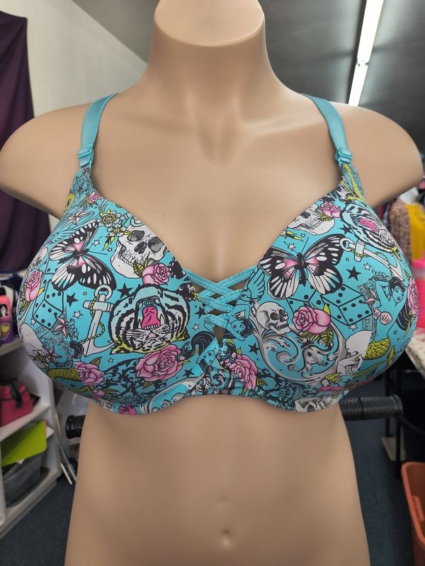 46DDD Torrid pushup plunge tattoo print bra