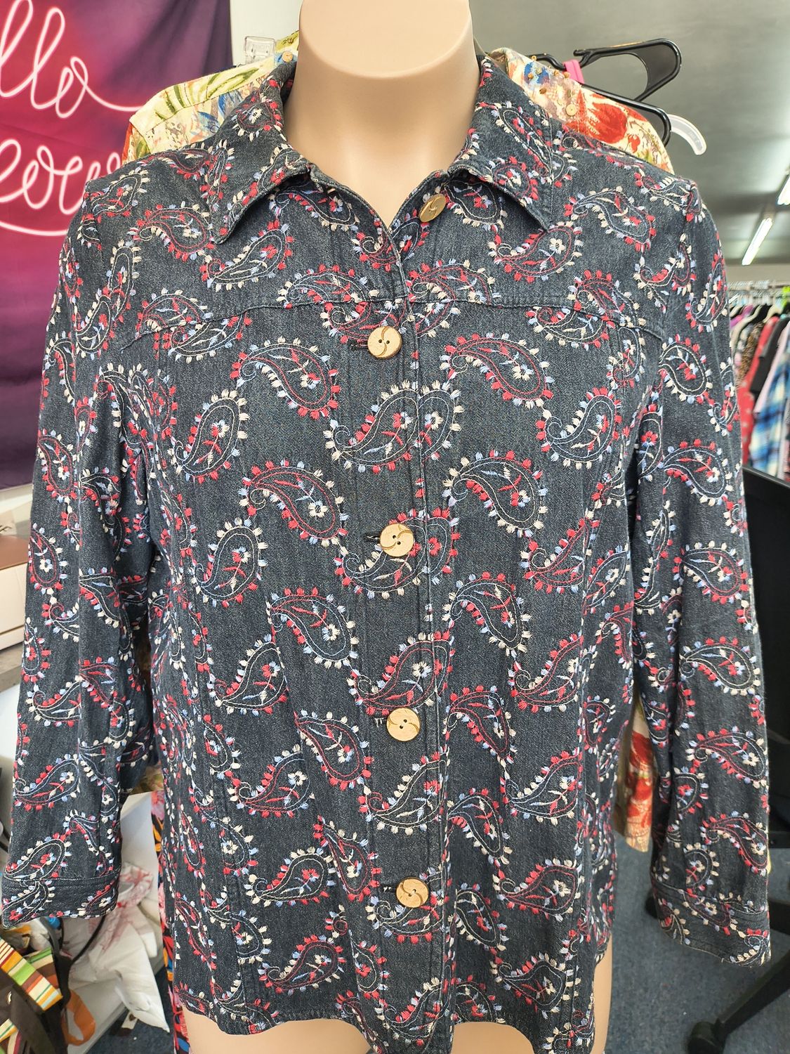 1x Coldwater Creek gray lightweight paisley jacket