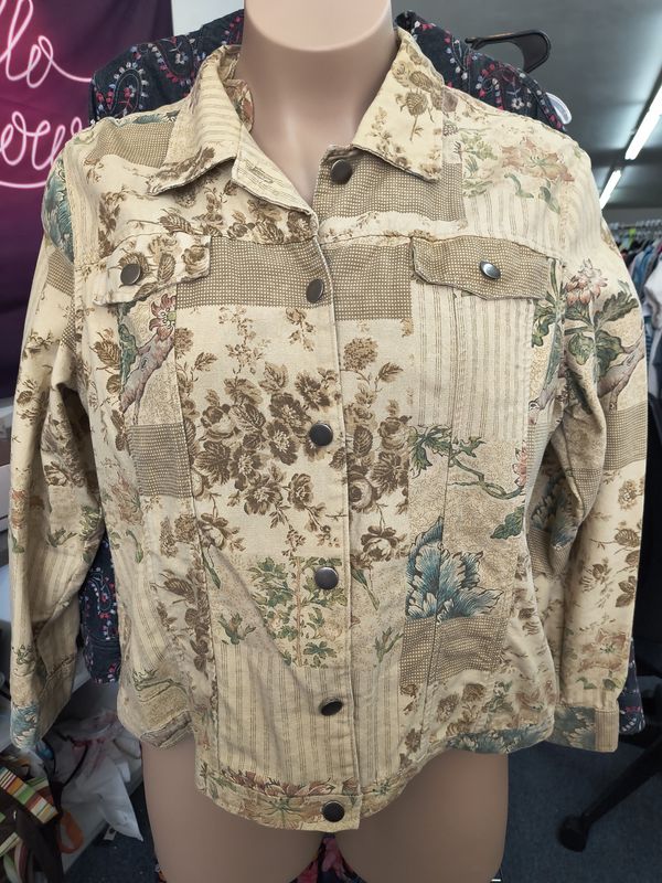 XL Coldwater Creek floral lightweight vintage jacket