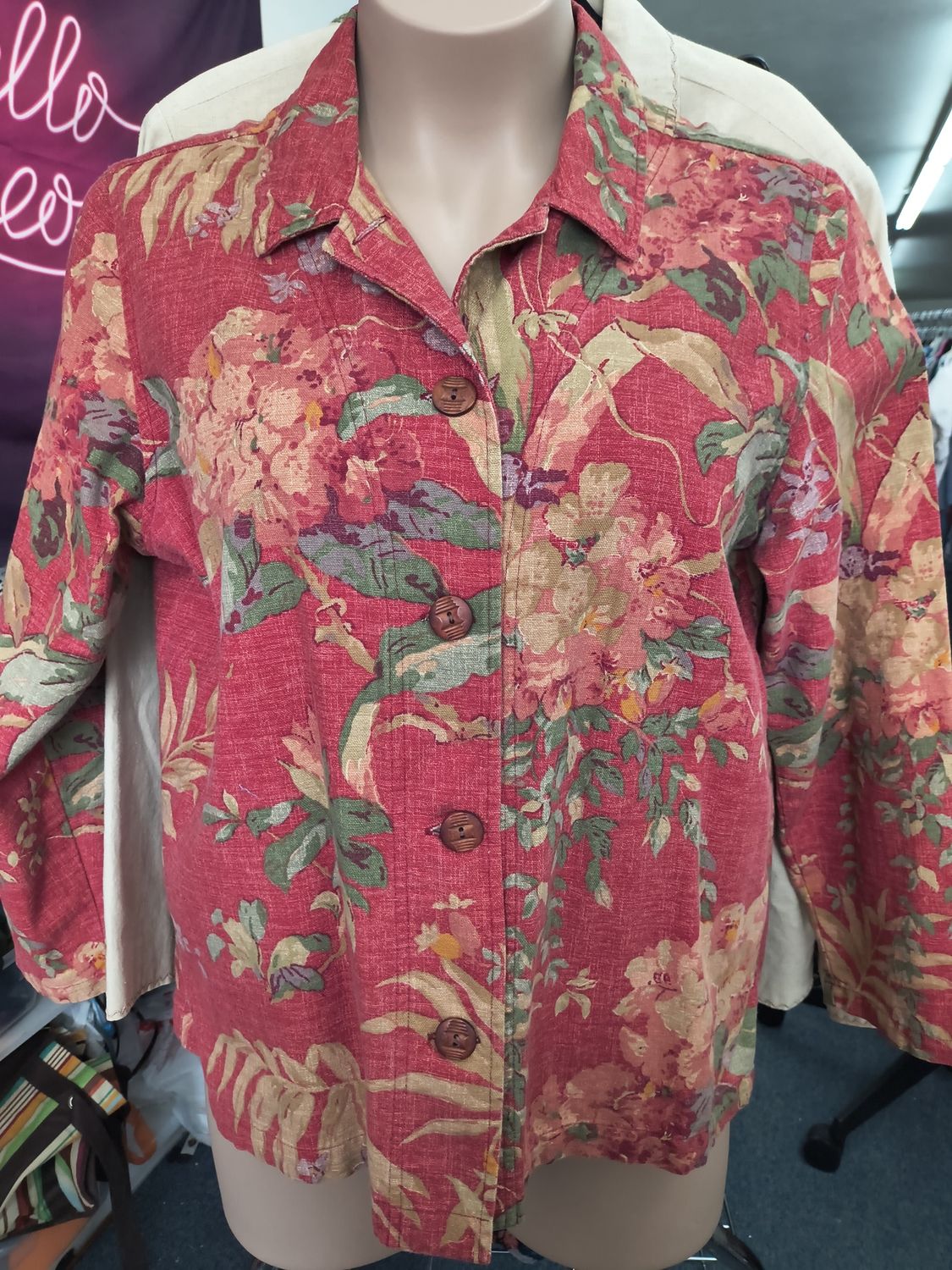 1x Coldwater Creek red floral lightweight jacket