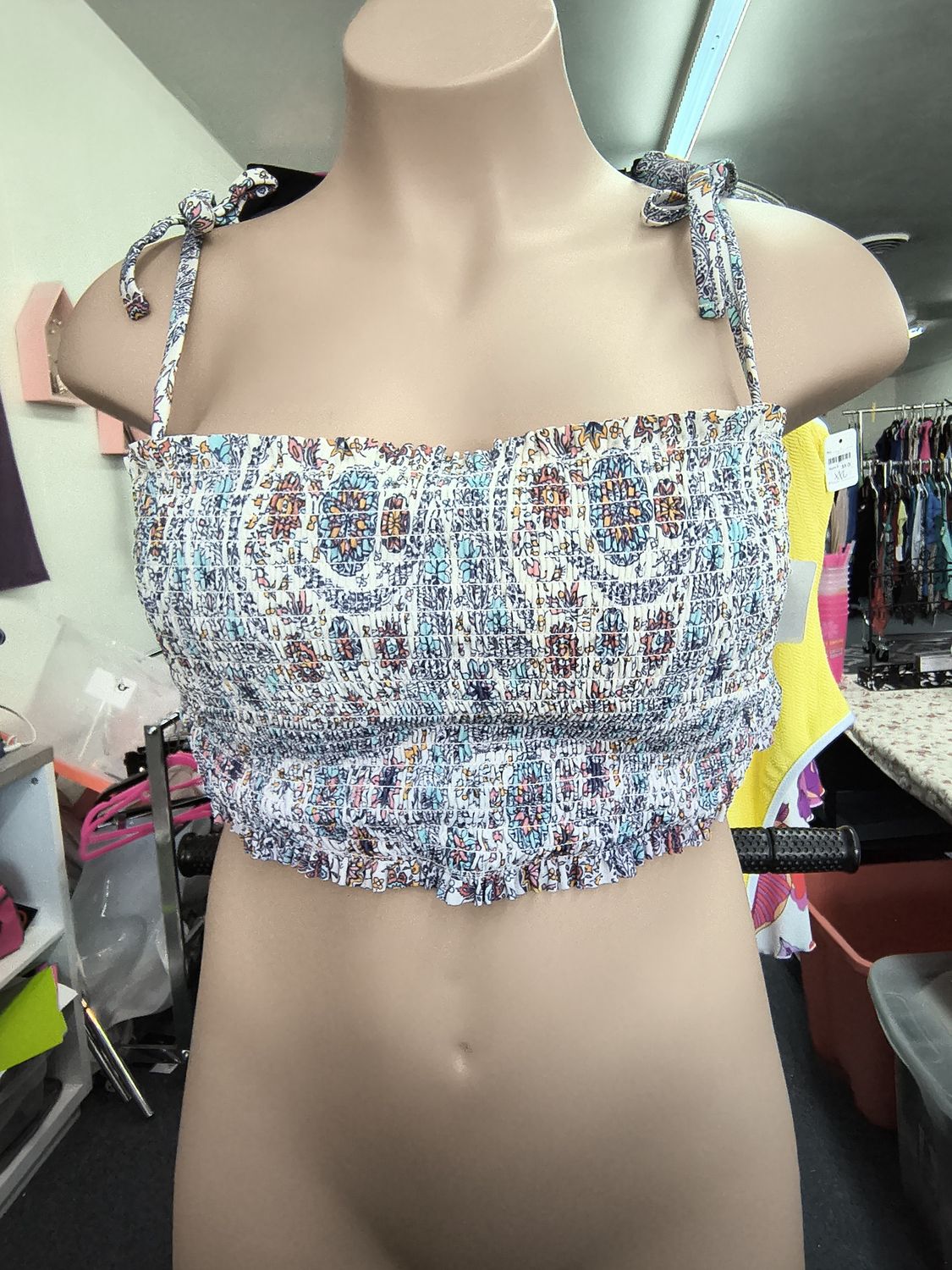 22w/3x floral smocked bikini swimsuit top strappy