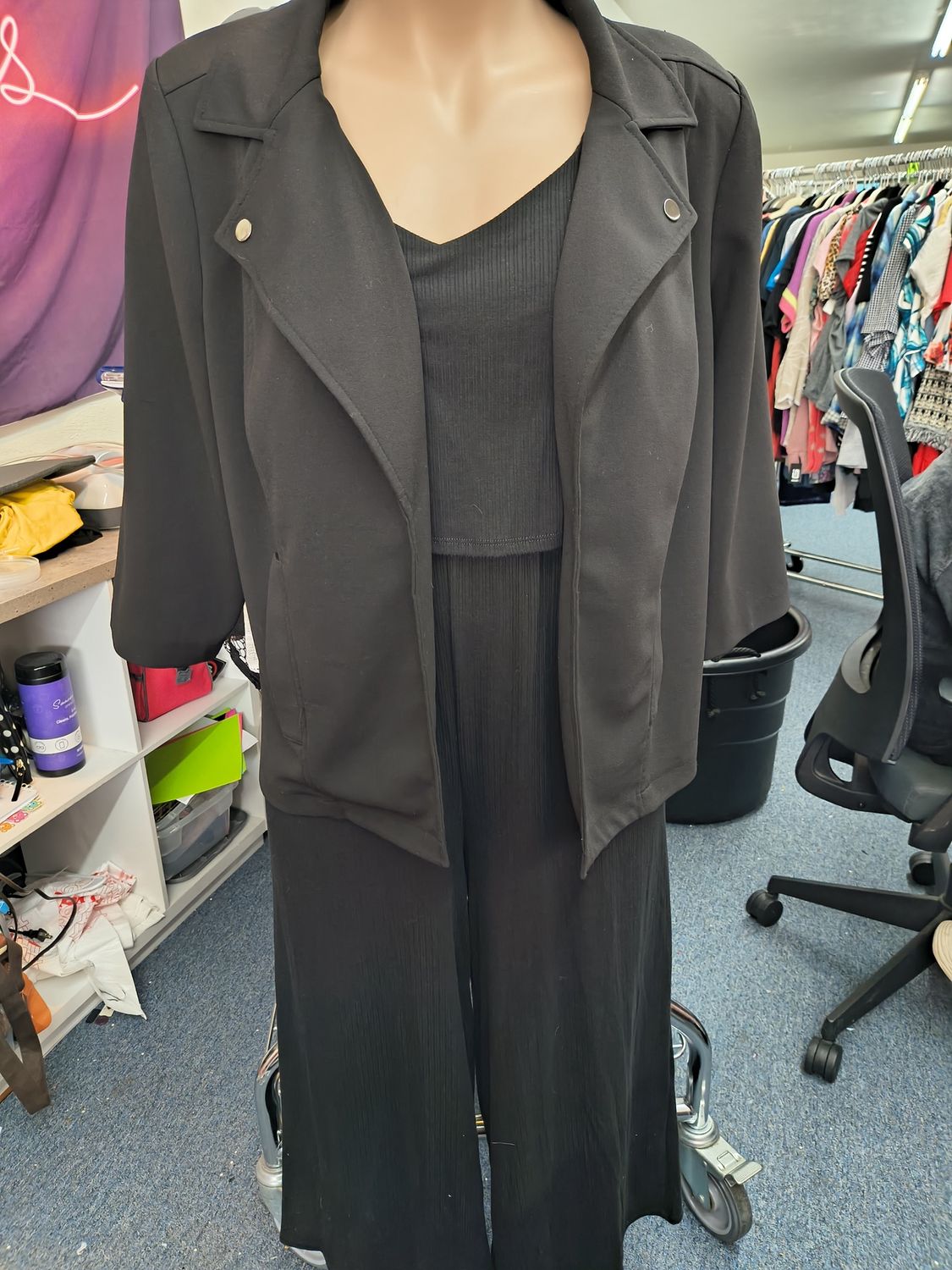 1x NYCC black open front lightweight blazer jacket
