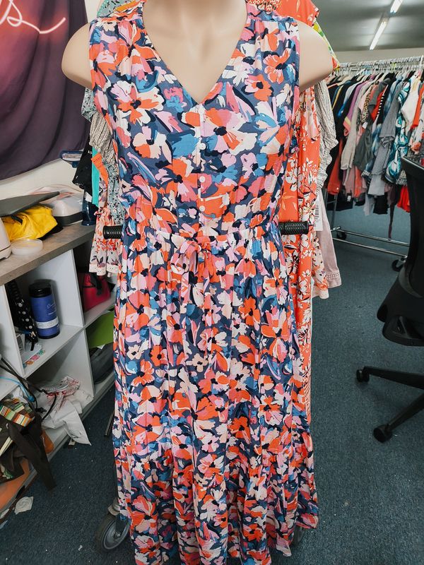 XXL Sonoma floral maxi dress button front