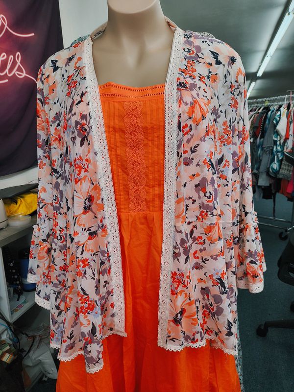 4x Cato floral kimono with ruffle sleeve