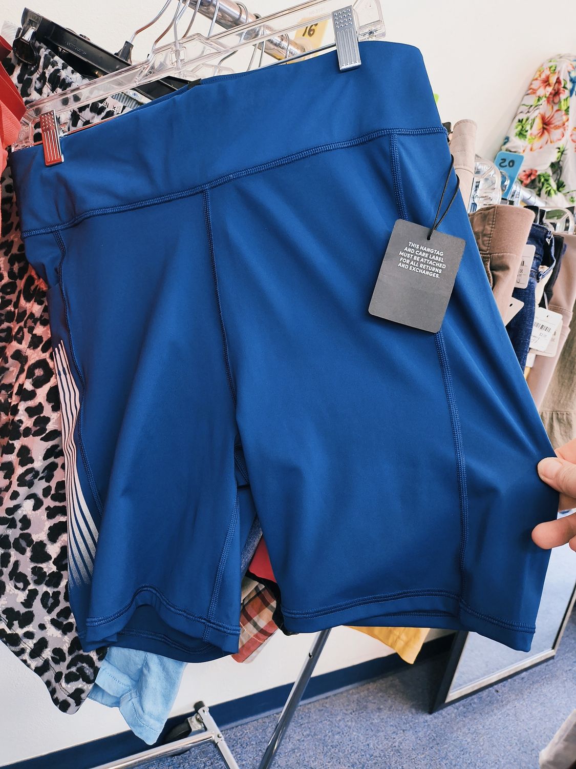 1x 16 Savage Fenty Sport NWT blue bike shorts