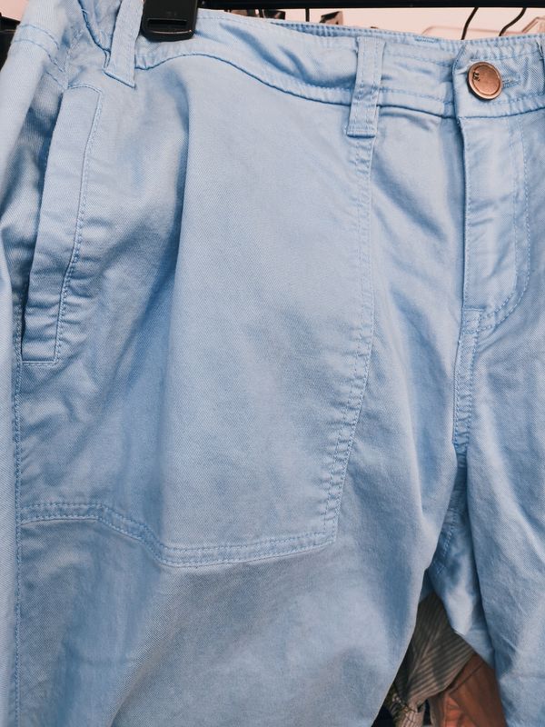 Size 14 Lane Bryant blue bermuda chino shorts