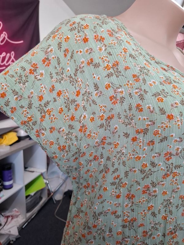 3x Haptics green floral babydoll peplum top