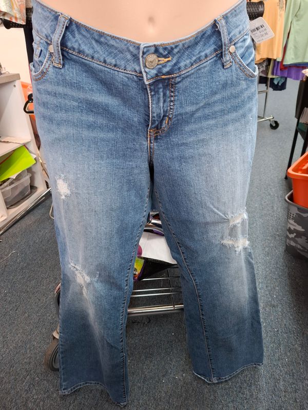 Size 14 Torrid relaxed boot cut distressed jeans