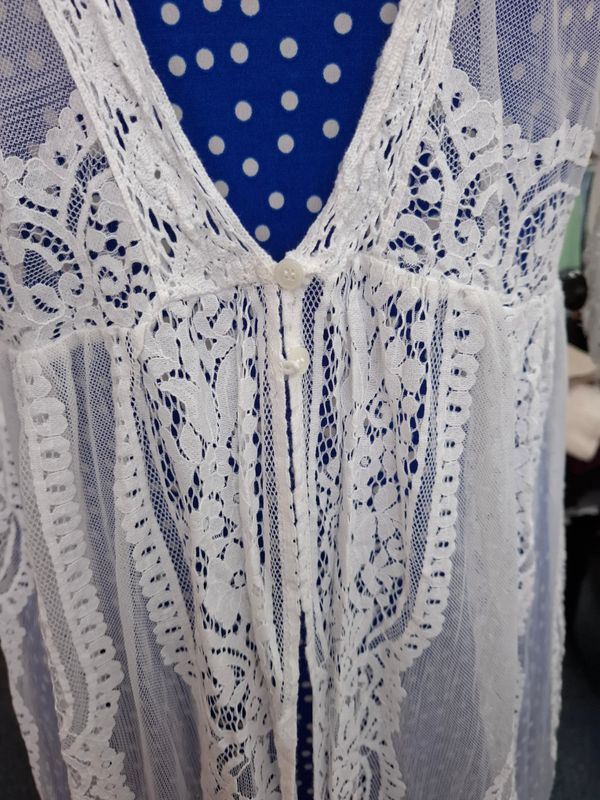 3x 2x Maurices white kimono lace cover up long