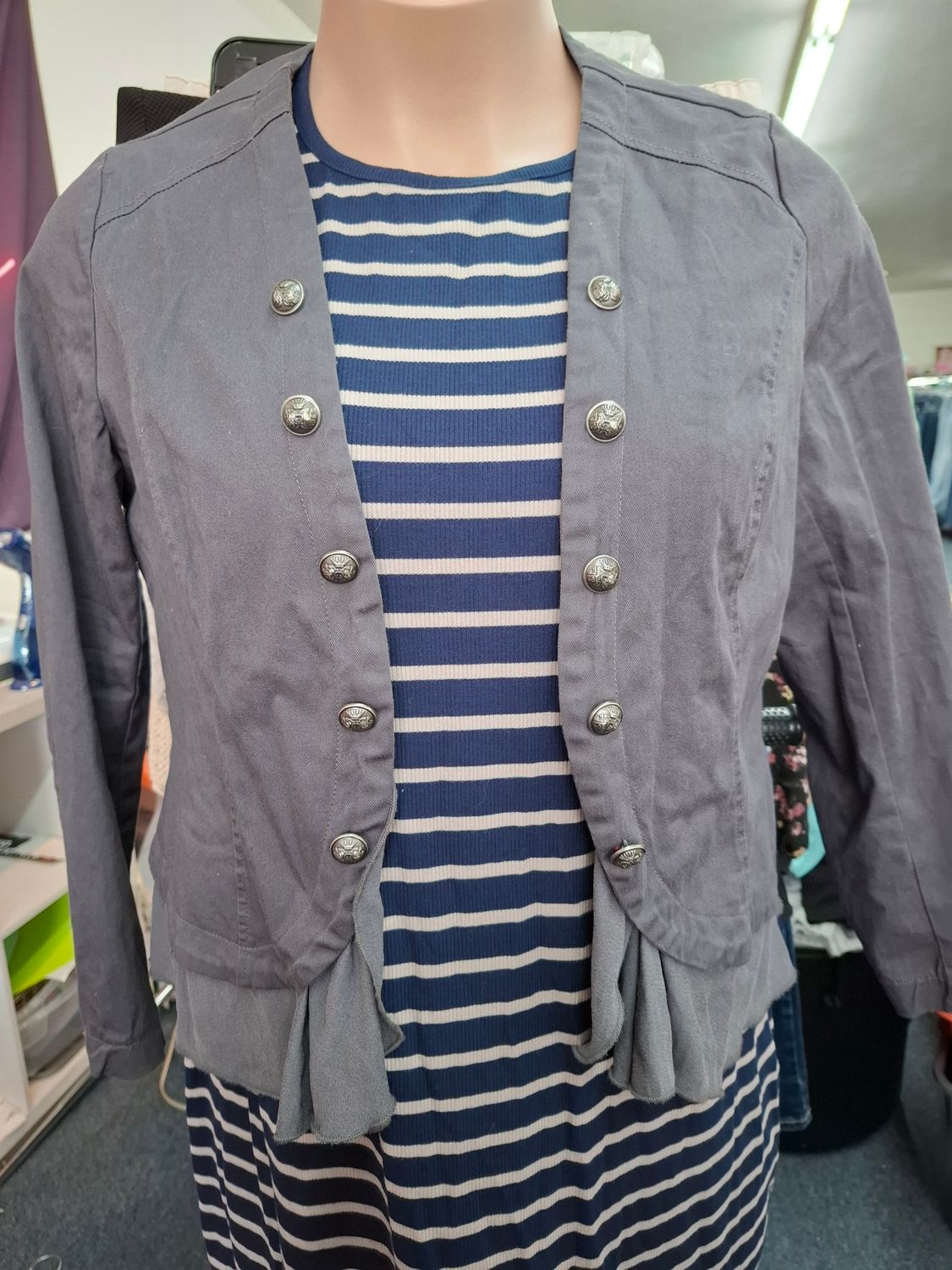 00 XL Torrid gray military jacket no stretch