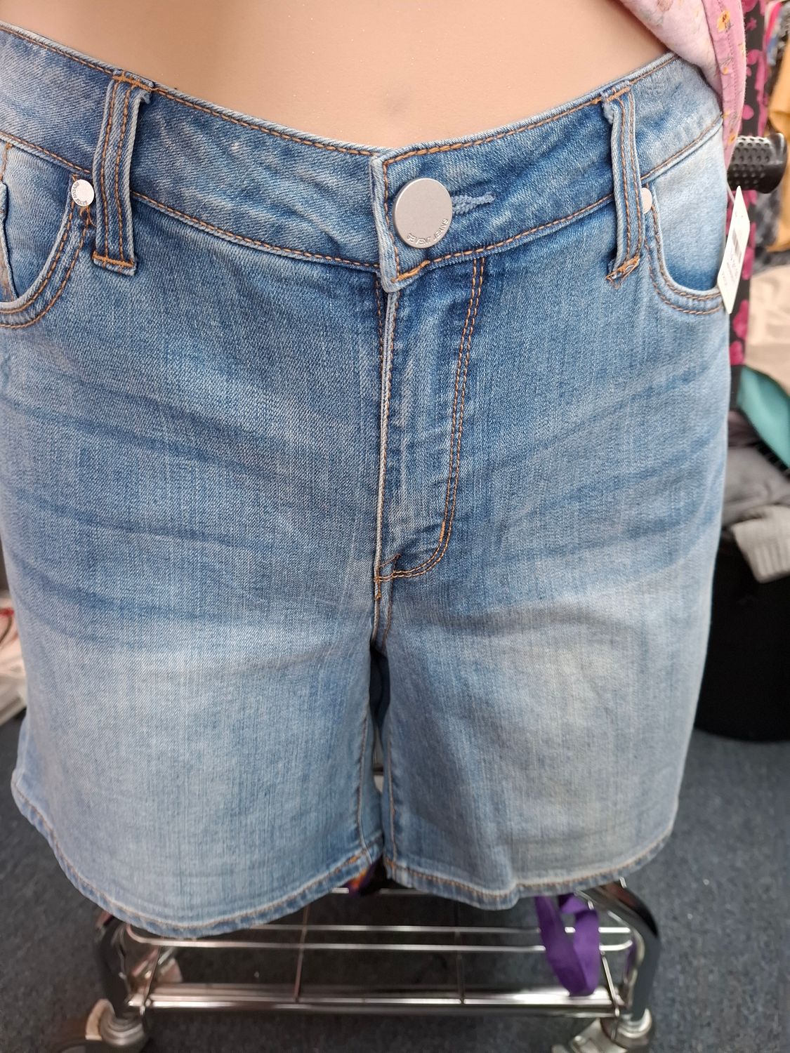 16 Seven7 denim jeans bermuda shorts distressed