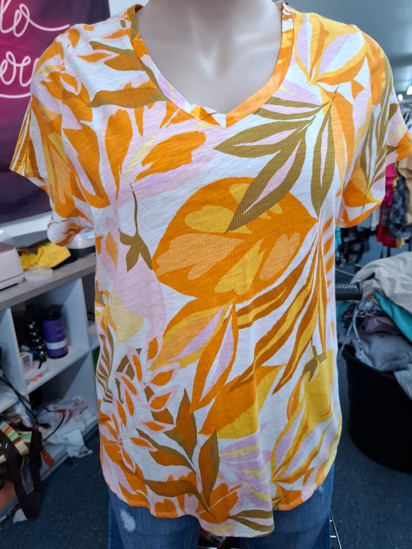 2x C&amp;C California floral t-shirt top orange