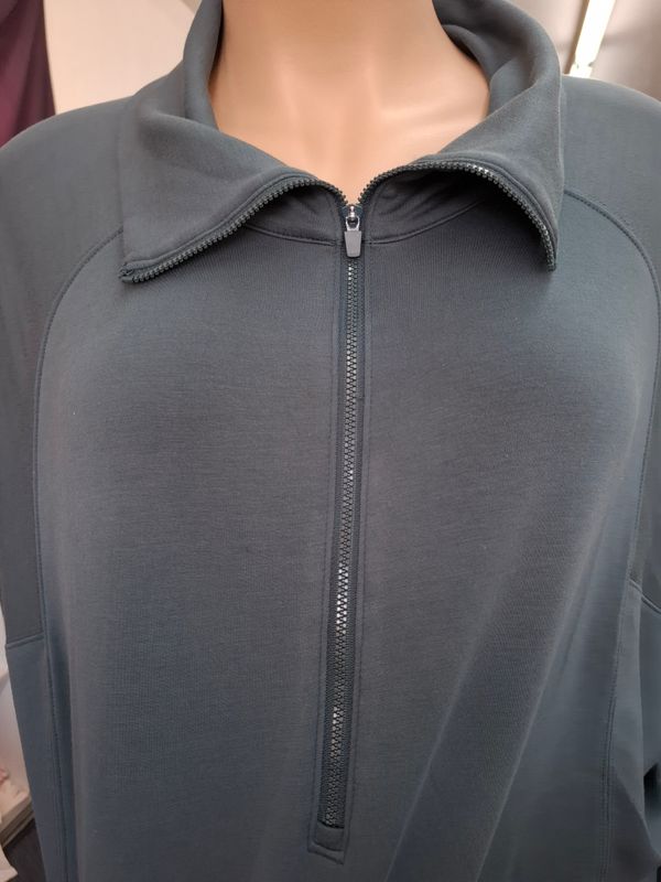 4x Maurices green soft half zip sweatshirt