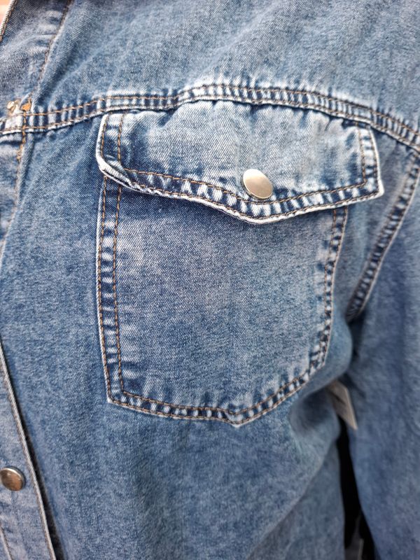 2x Denim snap button longer top jean shirt