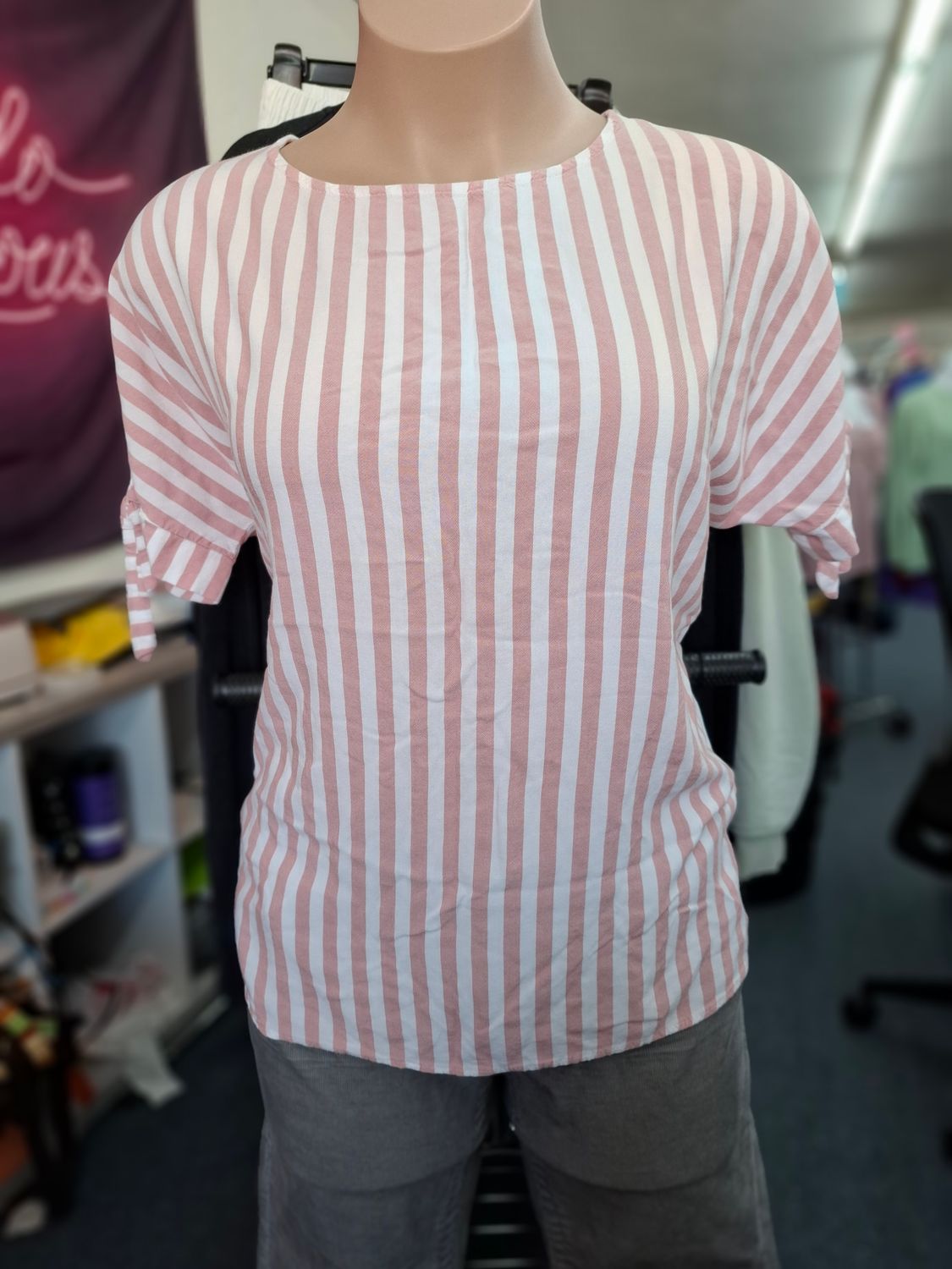 2x Striped pink and white striped tie sleeve top