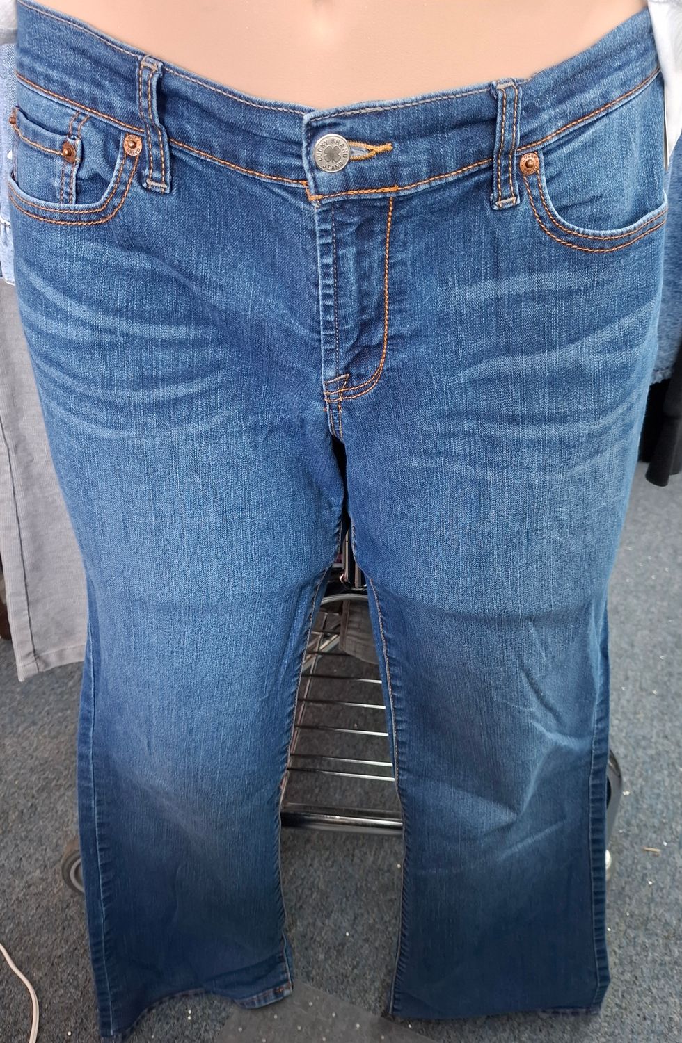 Size 14 Lucky Brand Sweet N Low bootcut jeans