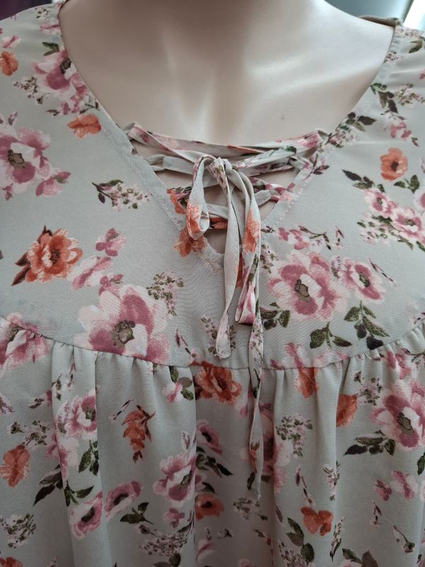 4x Cato floral sheer fall blouse long sleeve tie neck
