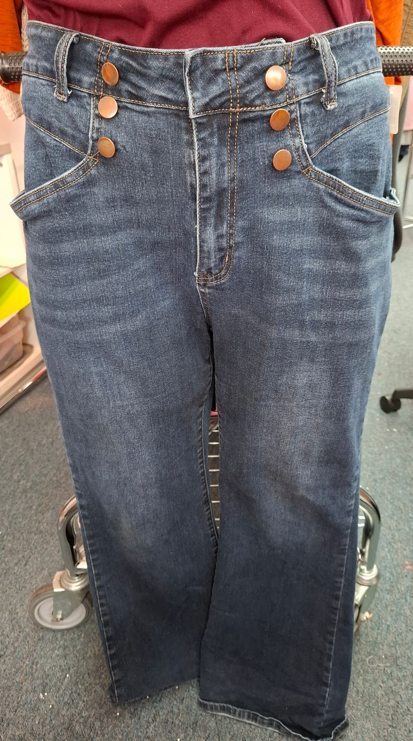 18 Bloomchic sailor buttons wide leg jeans stretch