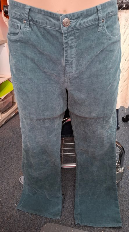 Size 16 Kut From the Kloth teal corduroy wide leg pants