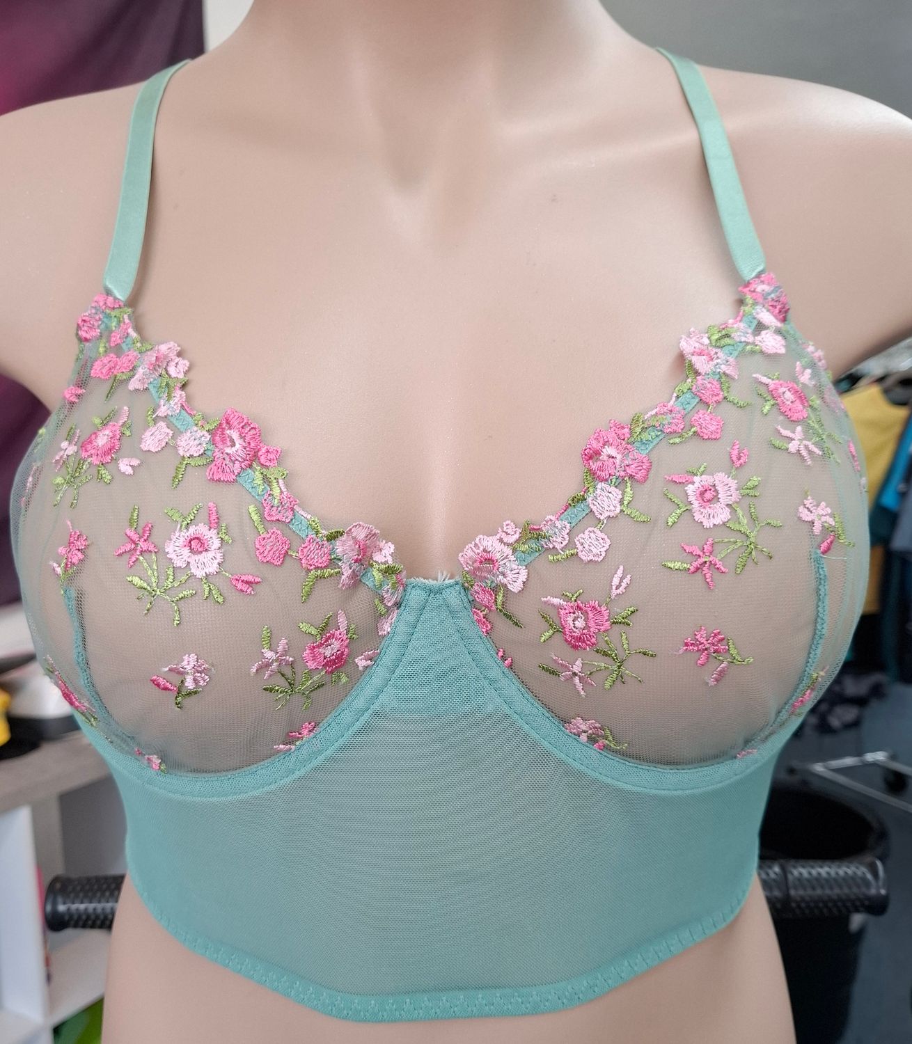 1x Just Sexy Lingerie green floral underwire bralette unlined