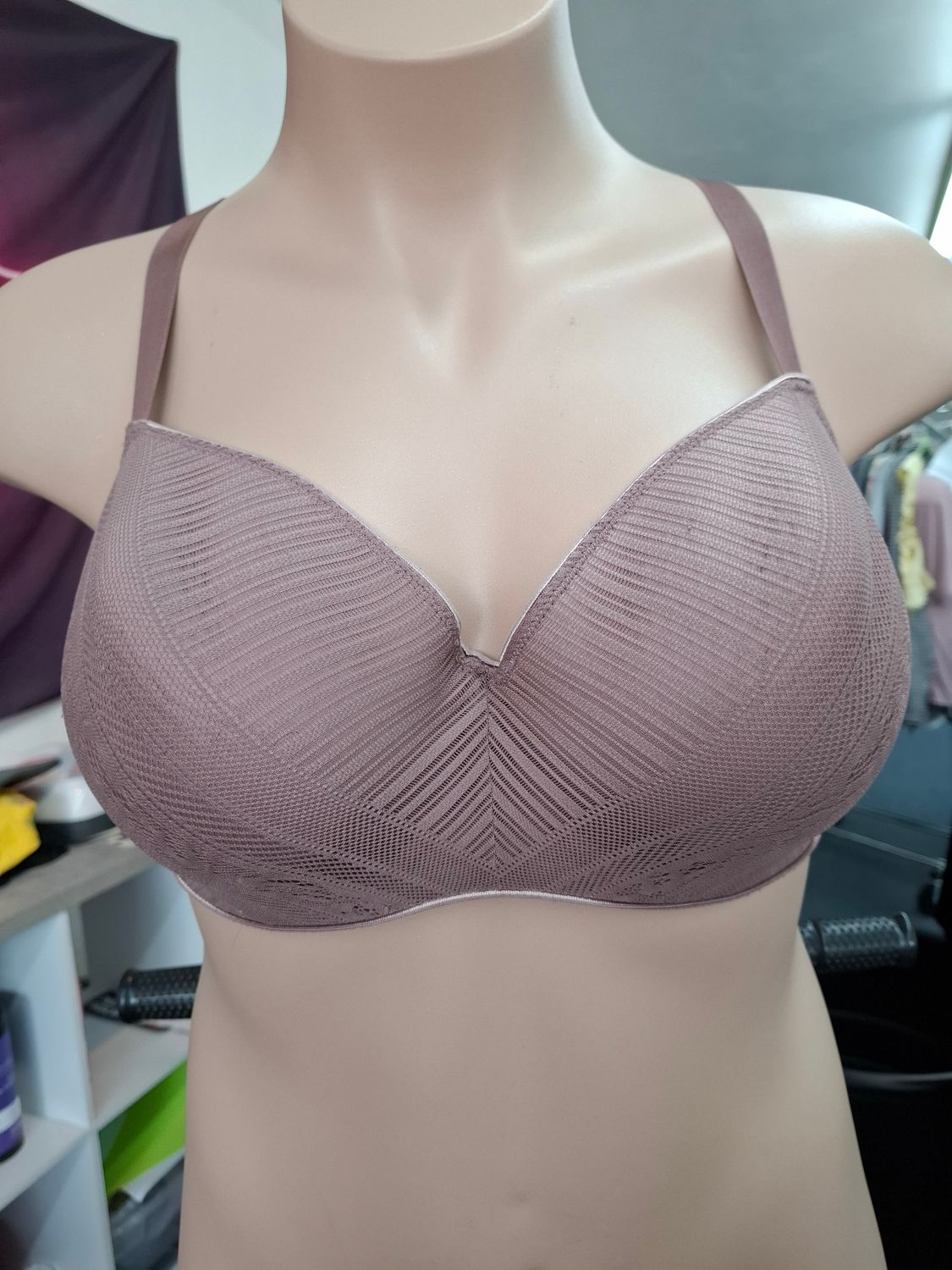 38E 38DDD Third Love mauve lace t-shirt bra