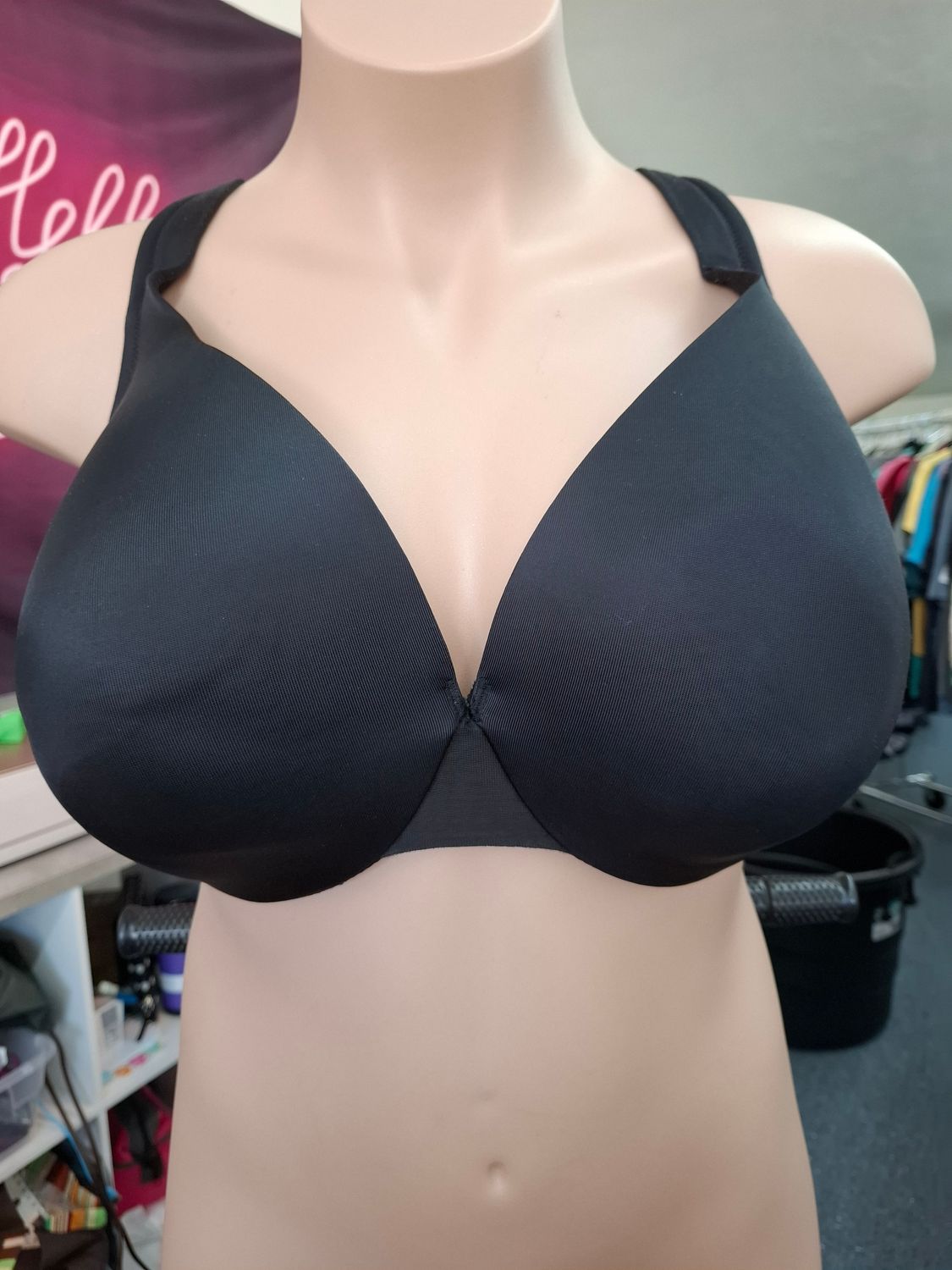 40G Cacique black lined underwire bra