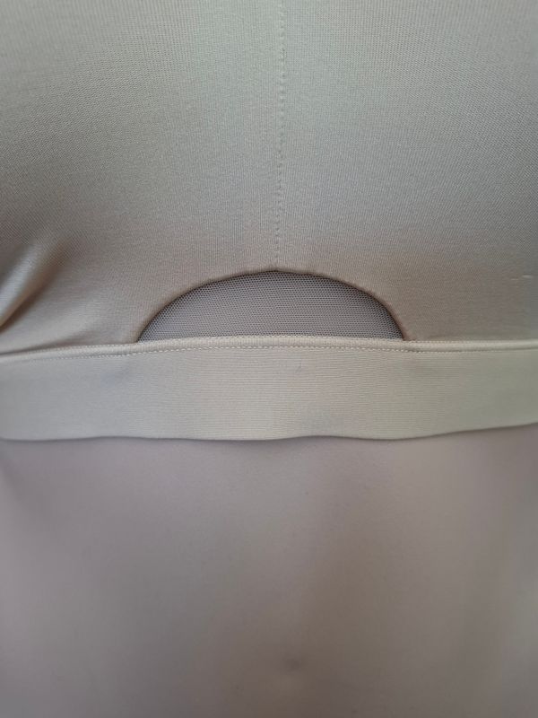 40G Cacique lightly lined no wire nude bra