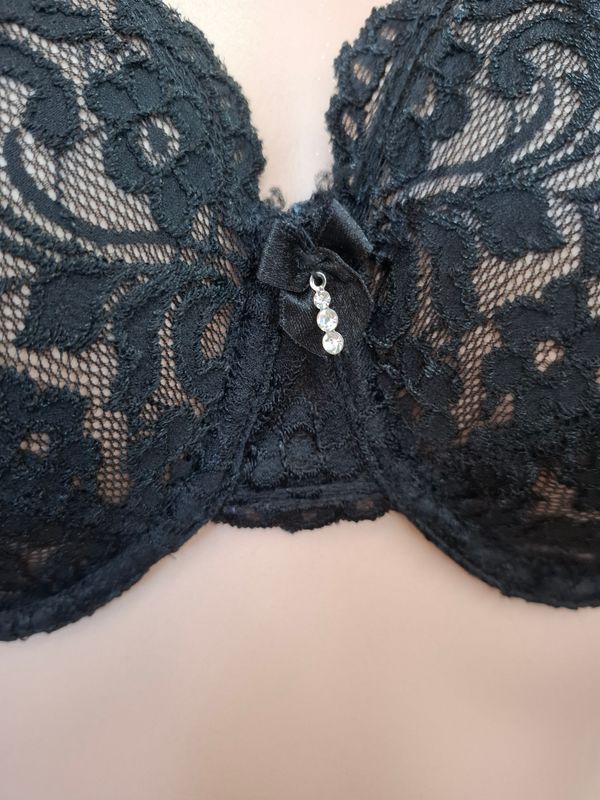 40DD Smart &amp; Sexy black lace underwire bra