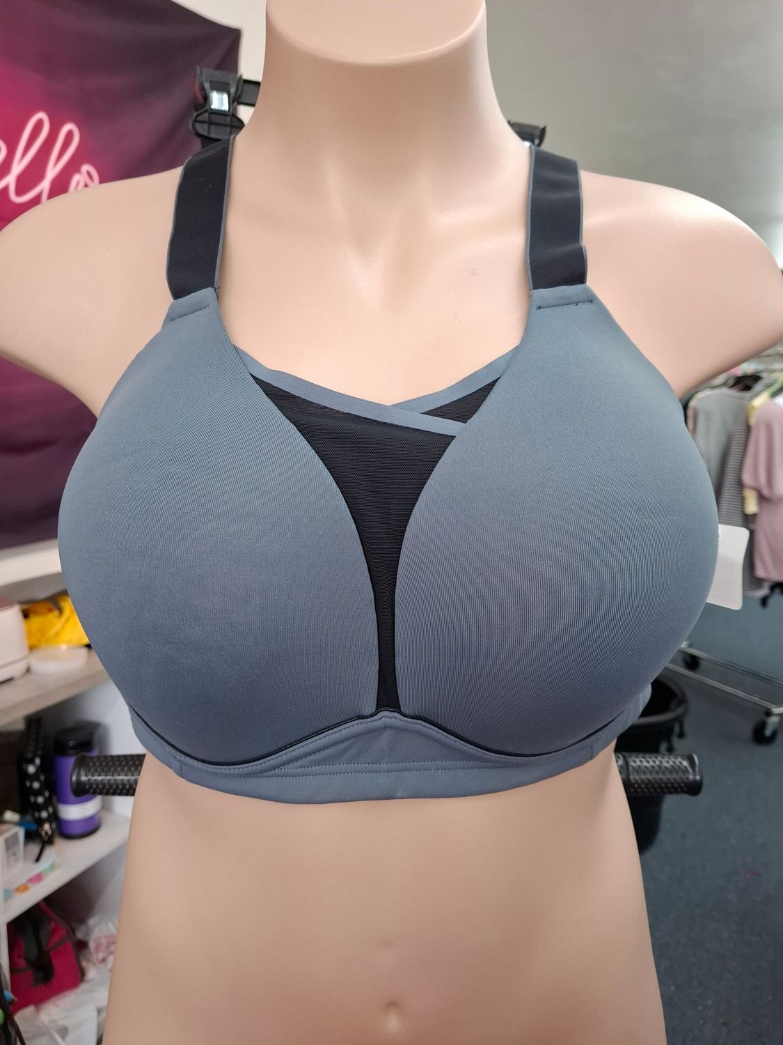 42D Livi Active gray wireless sports bra