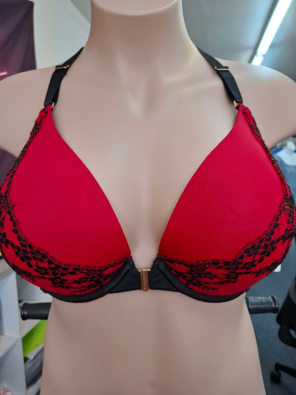 42DD Cacique red and black lace front closure bra