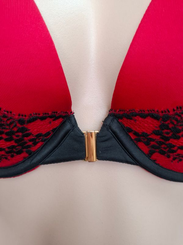 42DD Cacique red and black lace front closure bra