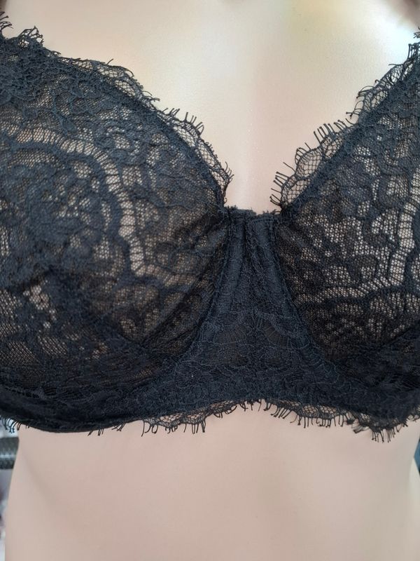 42DD Victoria's Secret Dream Angels lace push up bra