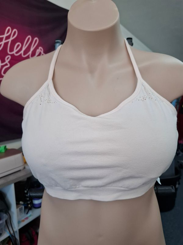 2x Fabletics light pink lounge bralette lace look