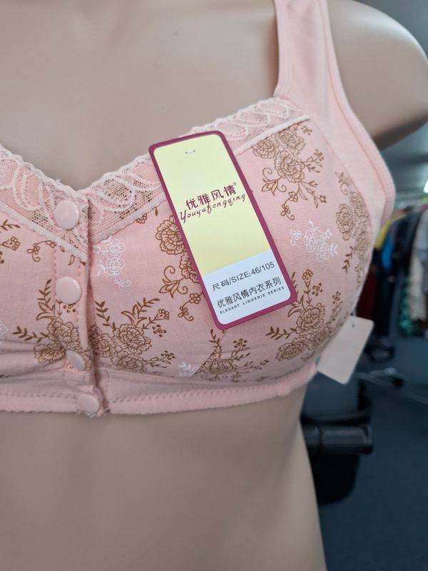 1x NWT floral paisley button front soft bra 42c