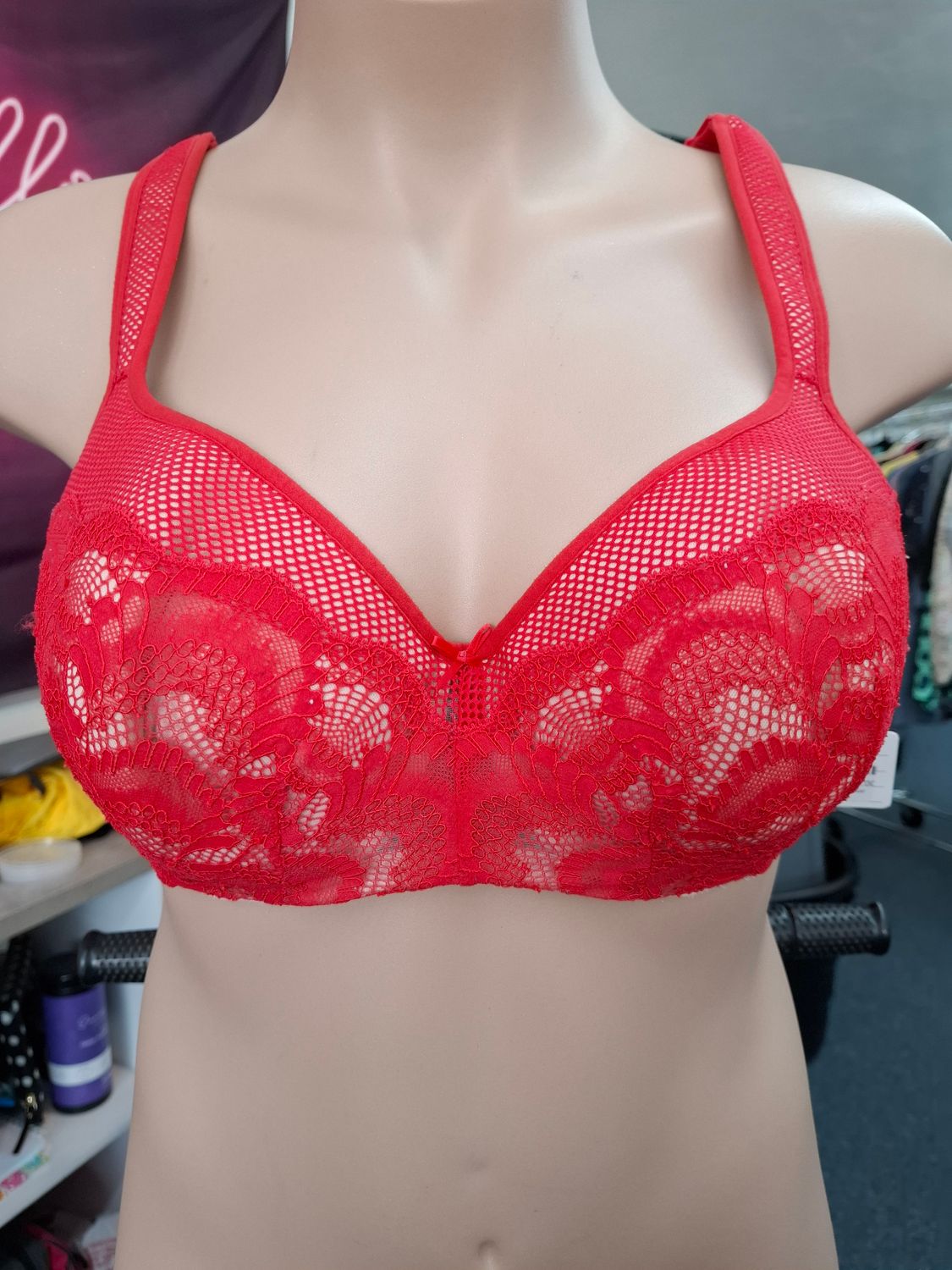 44C Cacique red lace balconette bra with underwires