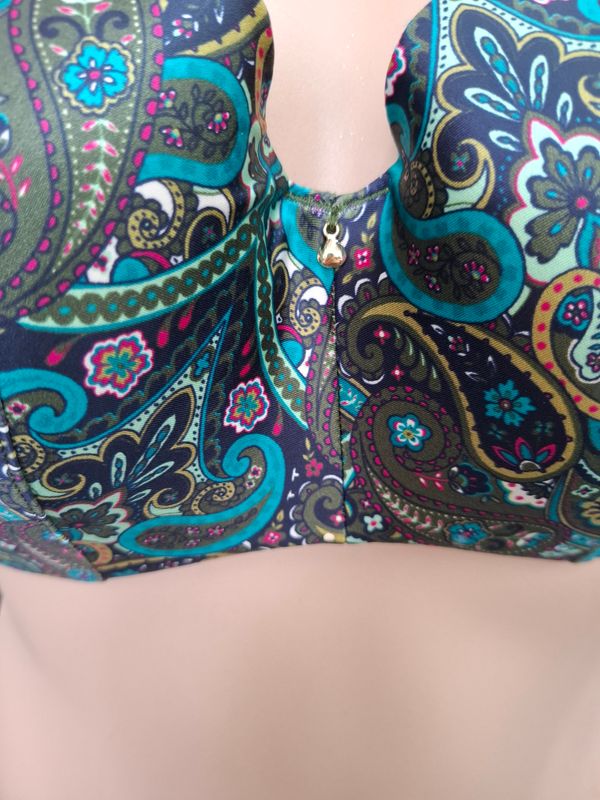 44D Cacique paisley green lightly lined balconette bra