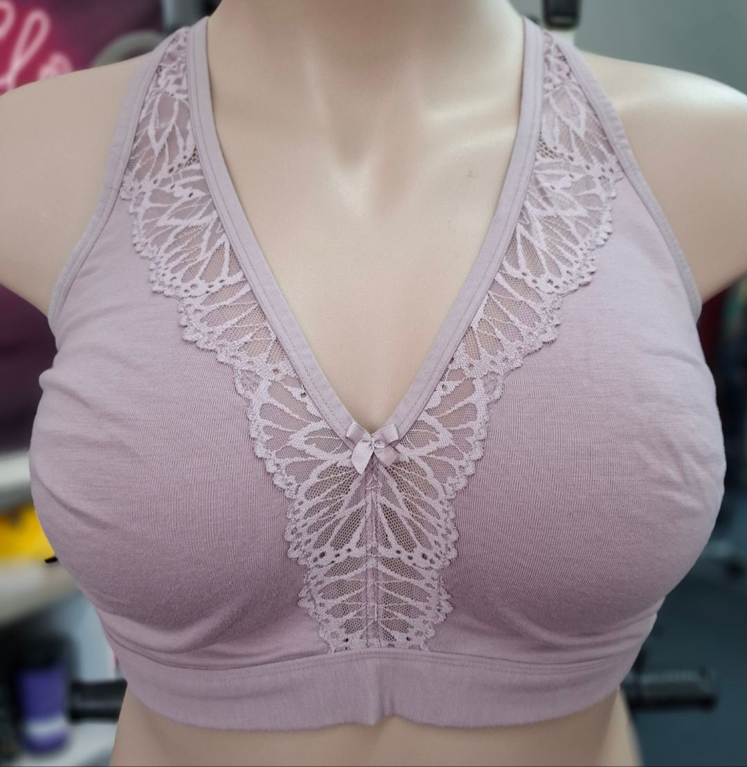 46C Auden unlined wire free purple lace trim bra